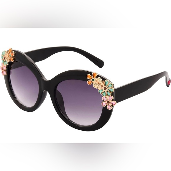 Betsy Johnson Garden Party Sunglasses AVAILABLE IN BLACK OR PINK main image 4